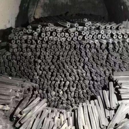 Предлагаем оптом от 5 тонн Уголь древесный из Сибири. Россия.. Разные Города и Регионы РОССИИ и НЕ ТОЛЬКО